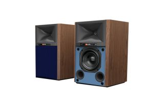 JBL 4305P Studio Monitor Bookshelf Speakers - Walnut with Blue Grille