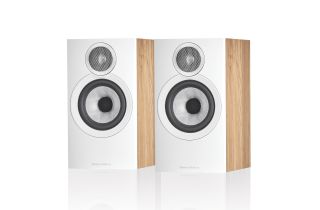 Bowers & Wilkins 607 S3 Bookshelf Speakers - Oak