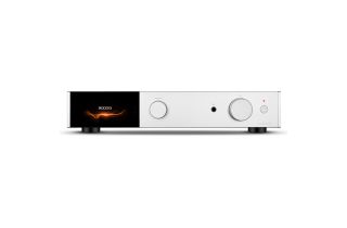 Audiolab 9000Q Preamplifier - Silver