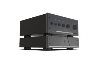 Avid Celsus Pre Amplifier - Black