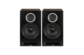 Elac Debut Reference DBR62 Bookshelf Speakers - Black/Walnut