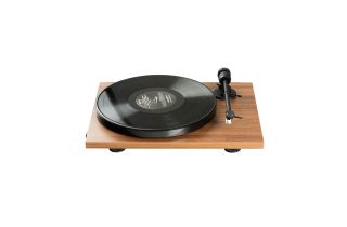Pro-Ject E1 BT Bluetooth Belt Driven Turntable - Walnut