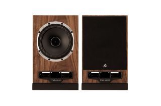 Fyne Audio F500S Bookshelf Speakers - Natural Walnut