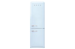 Smeg FAB32RPB5UK 60cm 50s Style Right Hand Hinge Freezer over Fridge - Pastel Blue