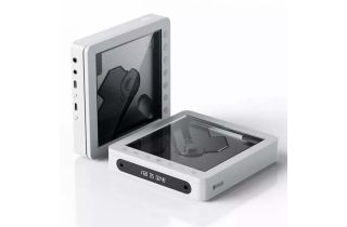 FiiO DM13 Portable Stereo CD Player with Bluetooth - Skylight White