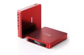 FiiO DM13 Portable Stereo CD Player with Bluetooth - Red