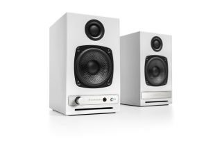 Nearly New - Audioengine HD3 Wireless Speakers - White Gloss