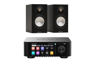 Eversolo Play Integrated Streaming Amplifier with Monitor Audio Bronze 50 7G Bookshelf Speakers