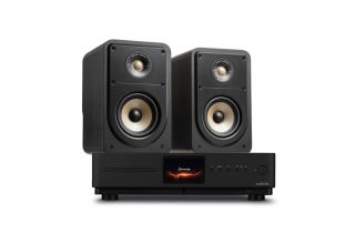 Audiolab Omnia Amplifier & CD Streaming System with Polk Signature Elite ES15 Bookshelf Speakers