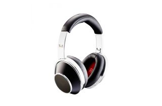Nearly New - T + A Solitaire T Headphones - Black