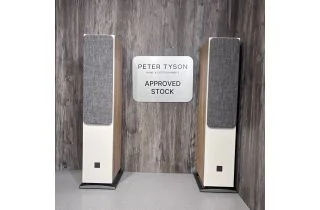 Pre-Loved - Dali OBERON 5 Floorstanding Speakers - Light Oak (Vinyl)