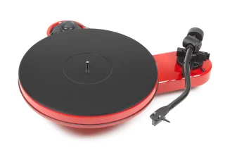 Pro-Ject RPM 3 Carbon Belt Driven Turntable - Red