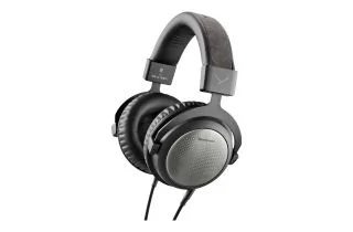 Nearly New - Beyerdynamic T5 (3rd Generation) Over-ear Wired Tesla Headphones - Black