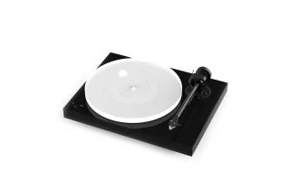 Nearly New - Pro-Ject X1 B Belt Driven Turntable - Piano Black
