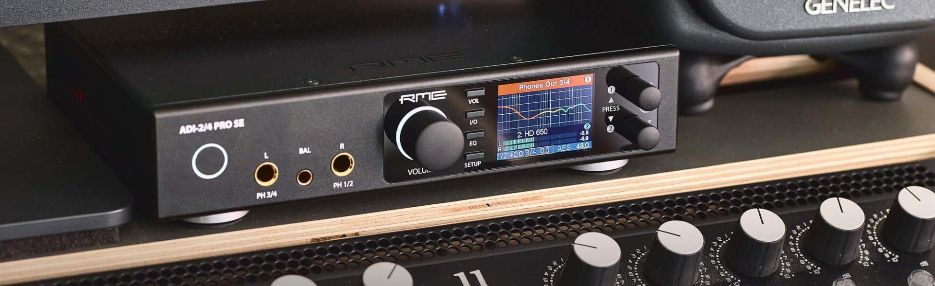 ADI-2/4 Pro SE 2-AD/4-DA 768 kHz, High-Performance Converter