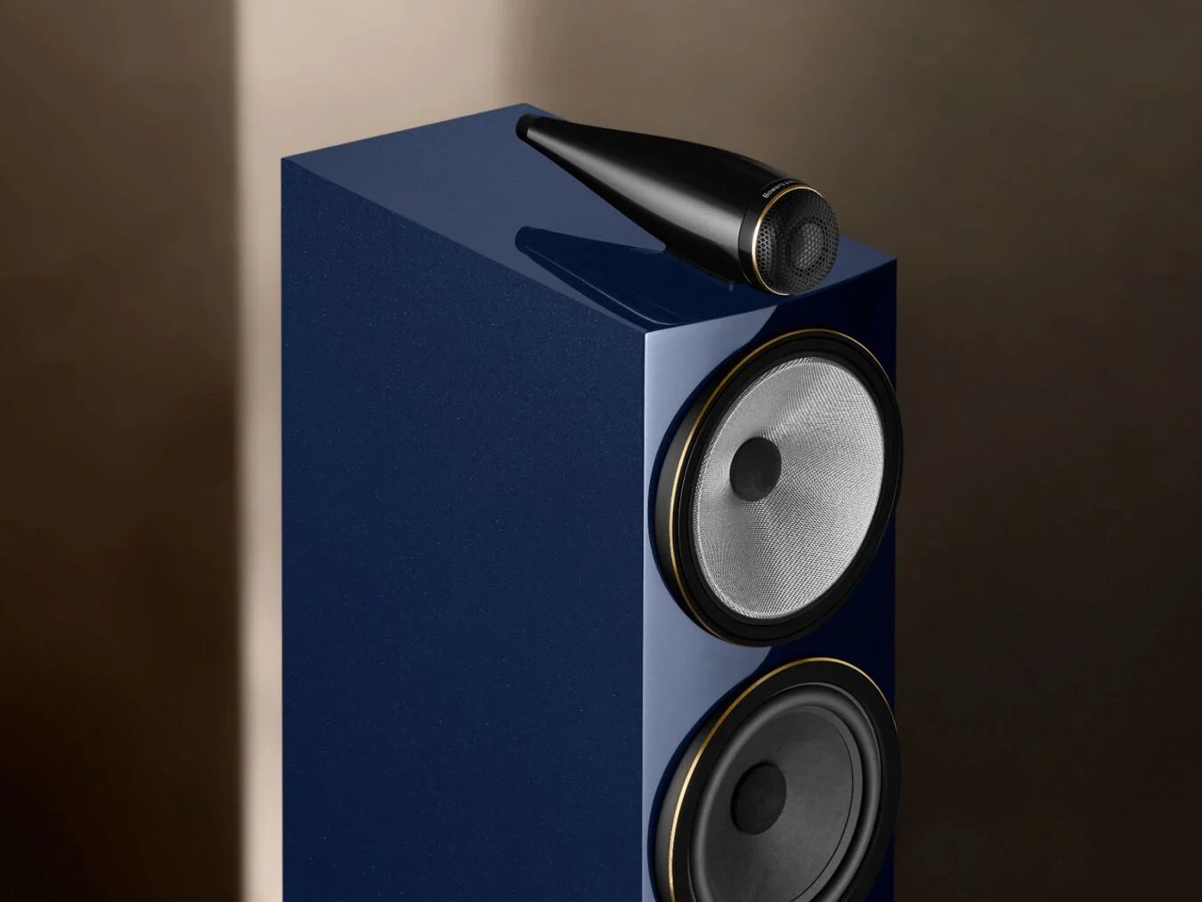 Bowers & Wilkins 702 S3 Signature Floorstanding Speakers