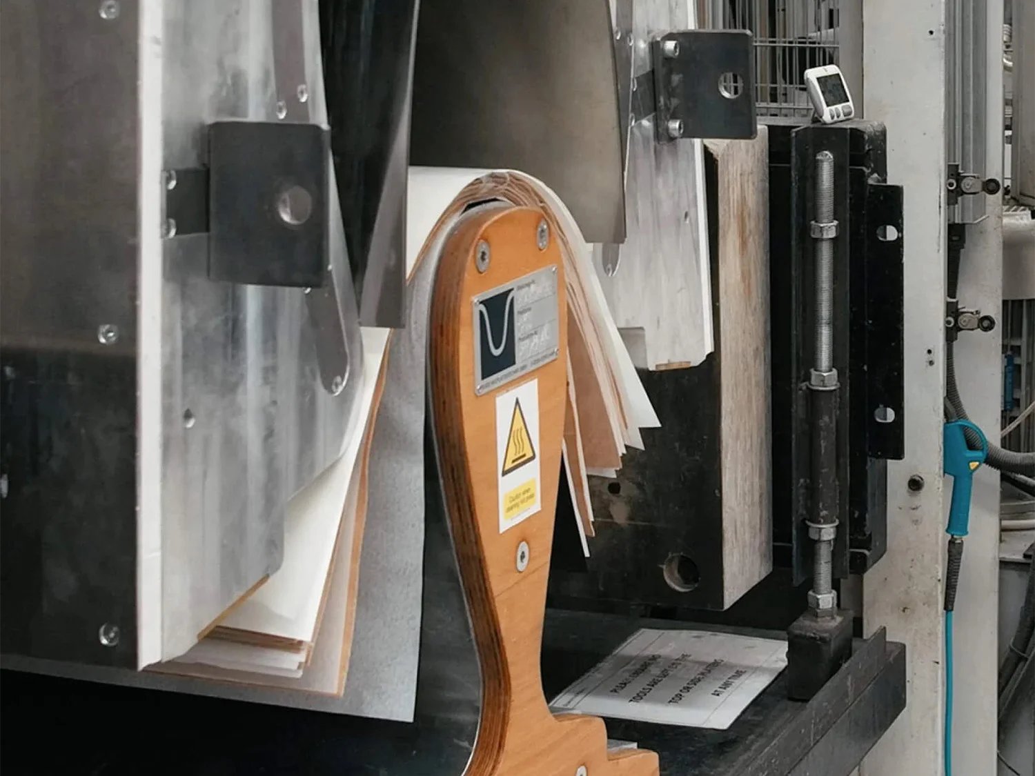 Bowers & Wilkins 805 D4 Bookshelf Speakers