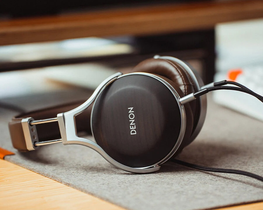 Denon AH-D5200 Over-Ear Wired Headphones