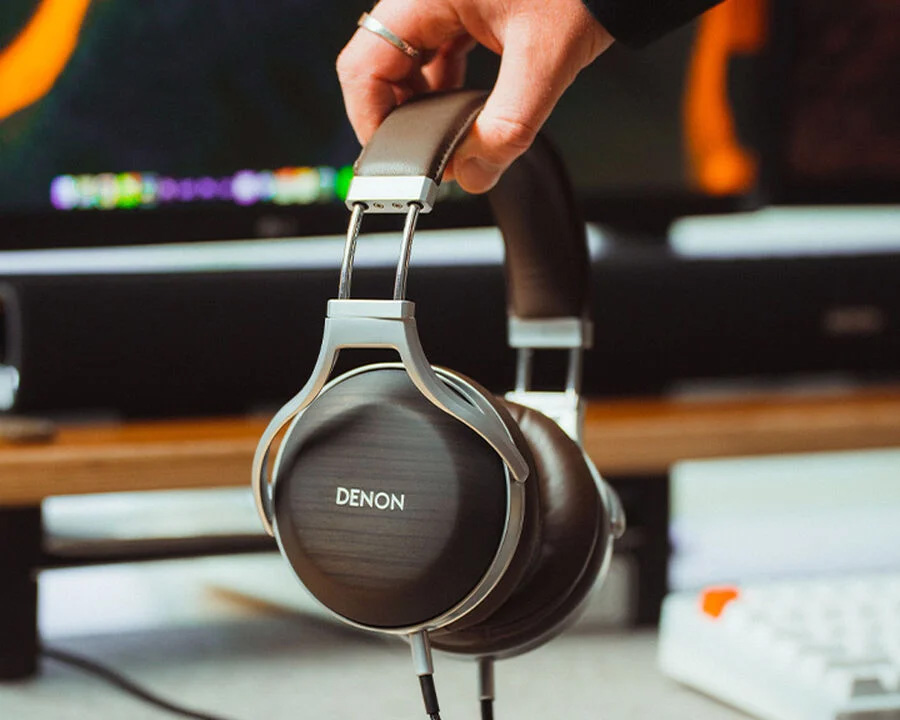 Denon AH-D5200 Over-Ear Wired Headphones