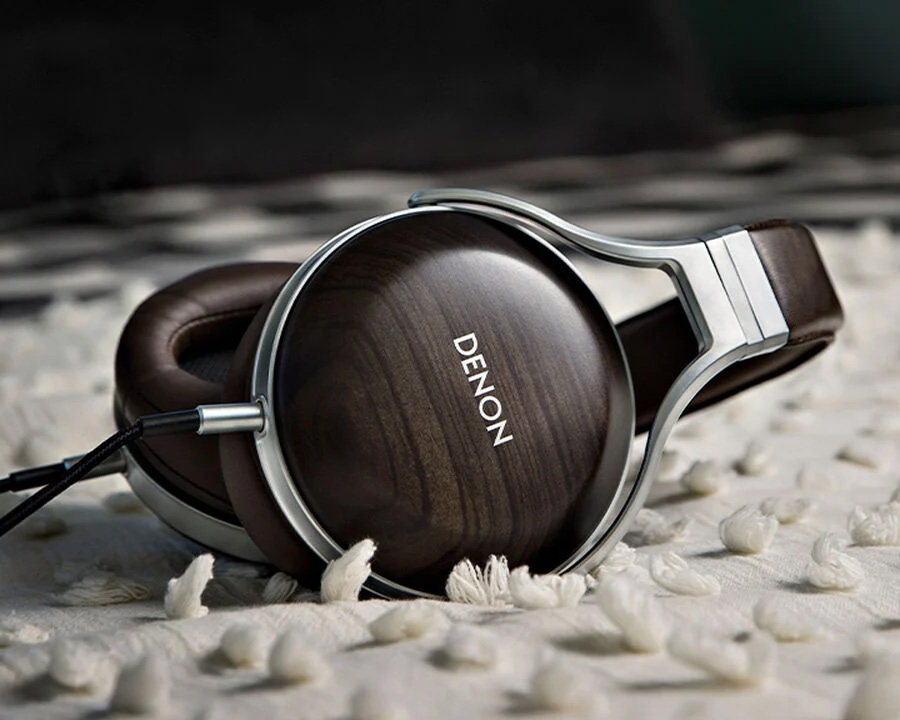Denon AH-D5200 Over-Ear Wired Headphones