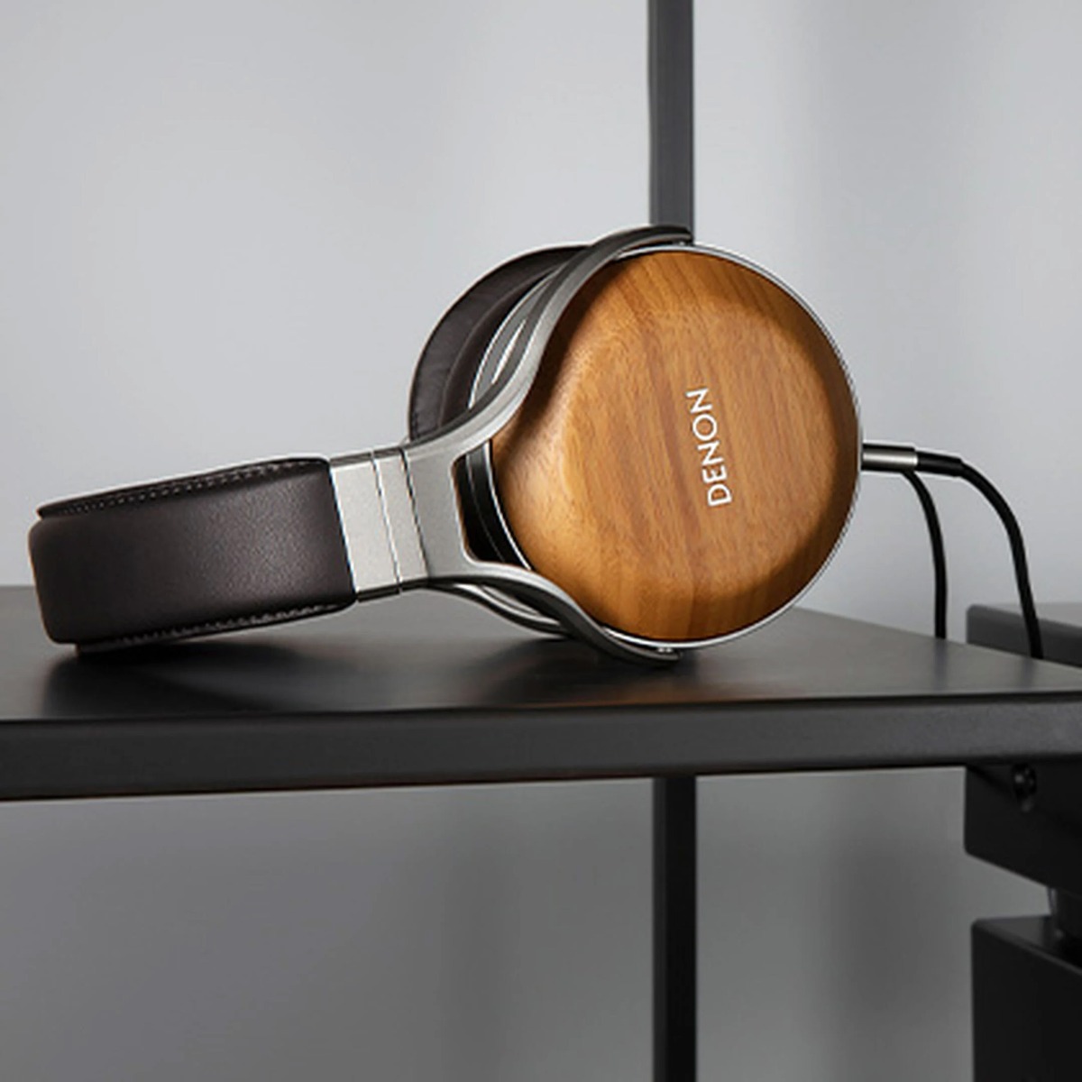 Denon AH-D9200 Flagship Over-Ear Wired Headphones