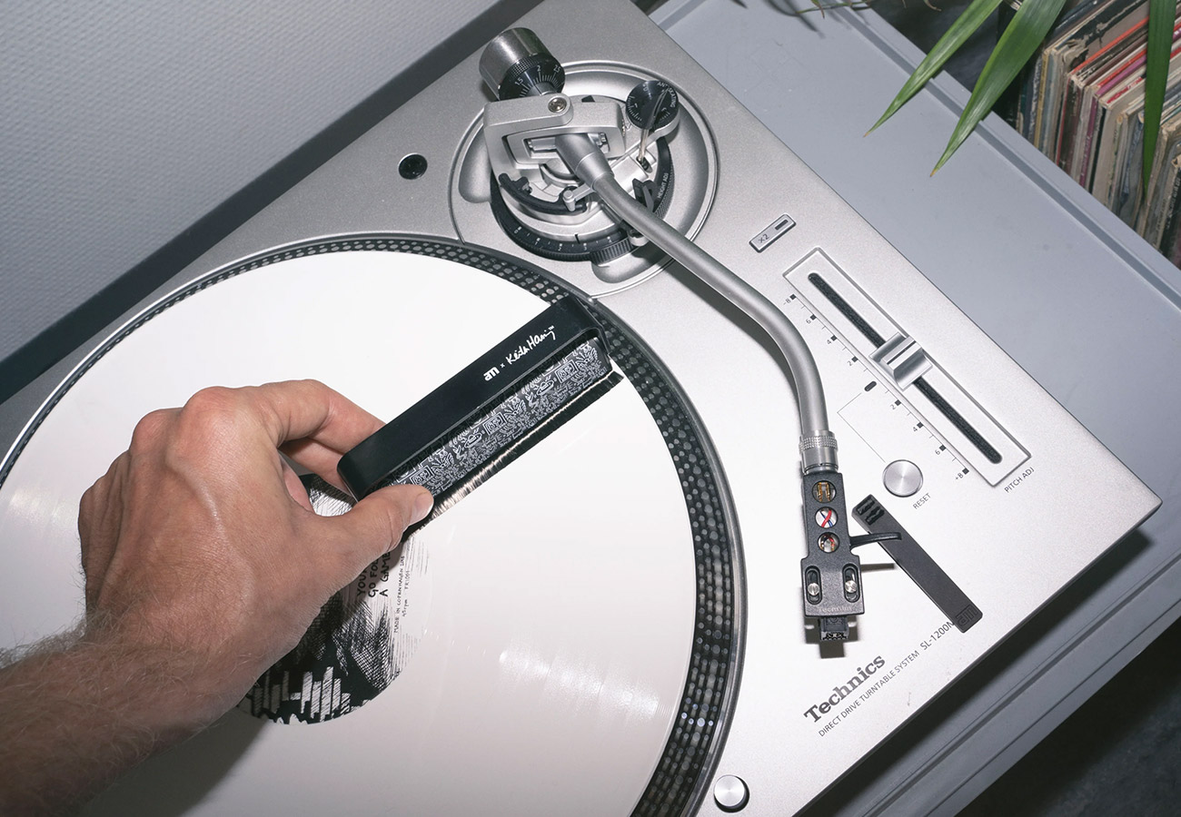Technics SL-1200GR2 Grand Class Direct Drive Turntable Technics SL-1200GR2 Grand Class Direct Drive Turntable